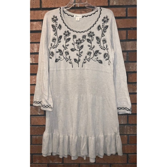 Style & Co. Dresses & Skirts - Style & Co Womens‎ Beige Long Sleeve Dress Black Floral Embroidery Size 0X